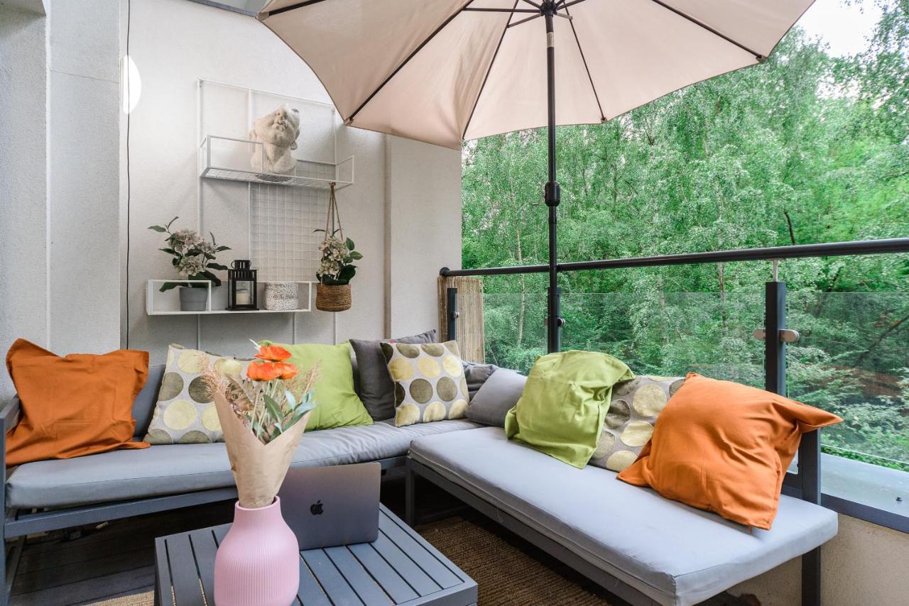 Lumina Apartment With Balcony Overlooking The Park Lodz  Exterior photo