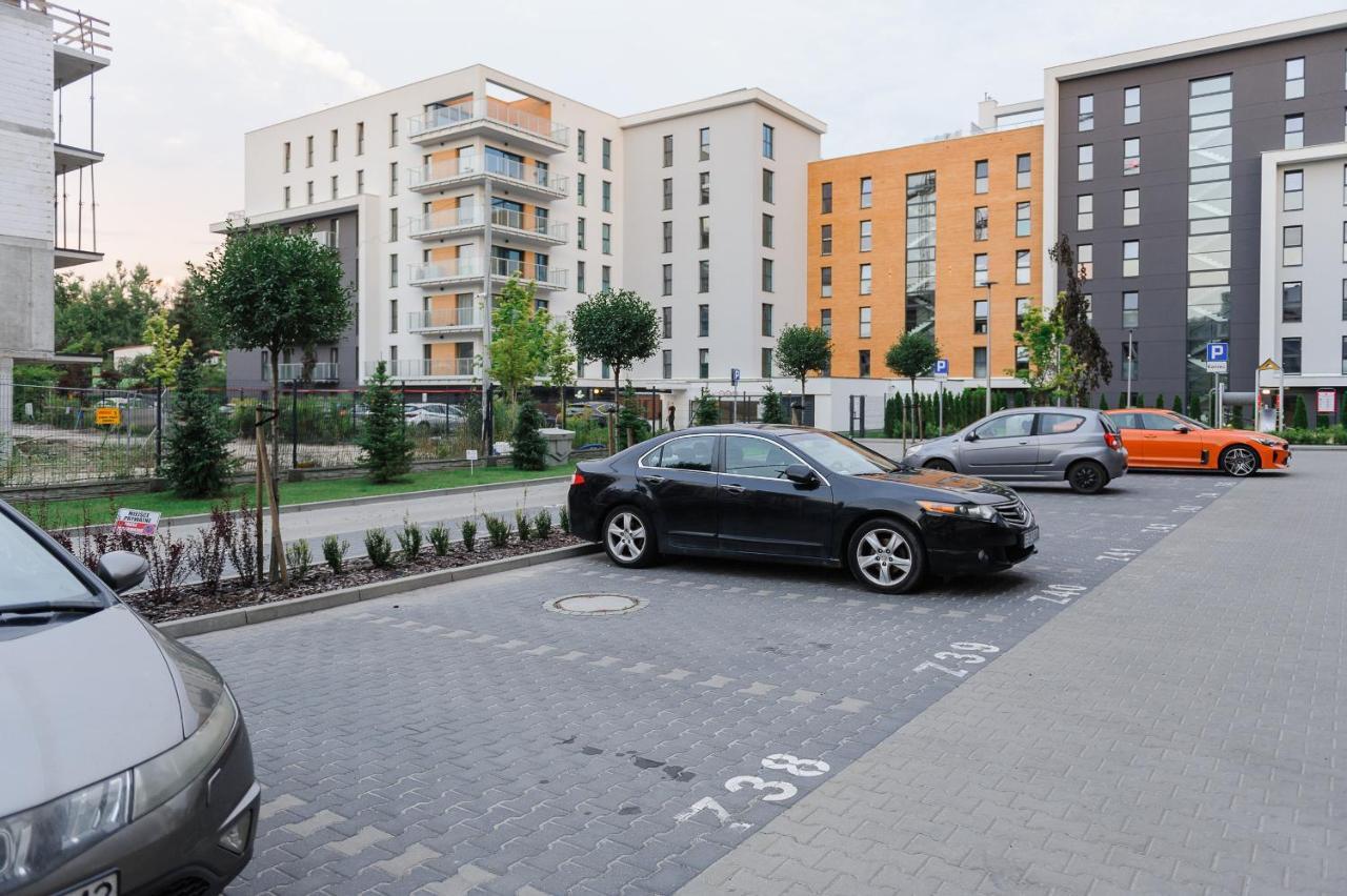 Lumina Apartment With Balcony Overlooking The Park Lodz  Exterior photo
